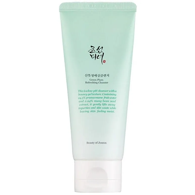 Green Plum Refreshing Cleanser 100ml